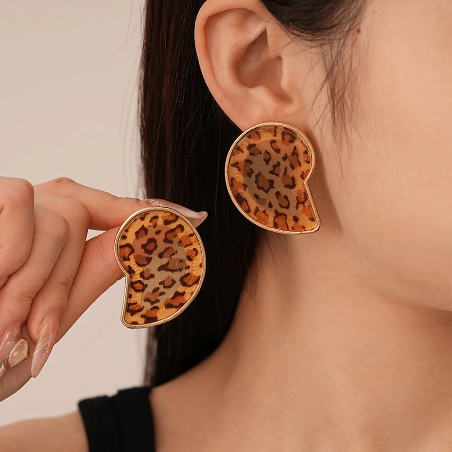 Exaggerated Leopard Resin Drop Shape Stud Earrings Simple Geometric Irregular Earring For Women Fashion Women Earrings Jewelry