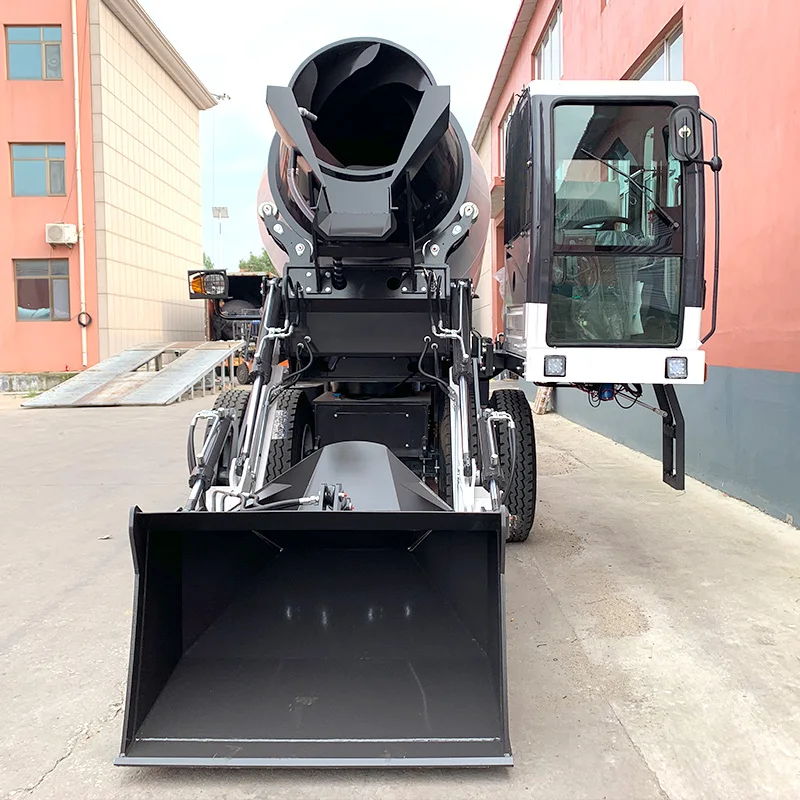 شحن مجاني الذاتي تحميل 2m3 3m3 4m3 6m3 طبل خلاط الخرسانة الذاتي تحميل آلة خلط الخرسانة المتنقلة