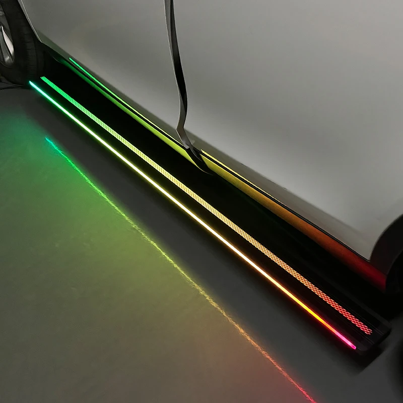 Immagine 4: Pedane elettriche con illuminazione LED colorata per Q7 2016-2019