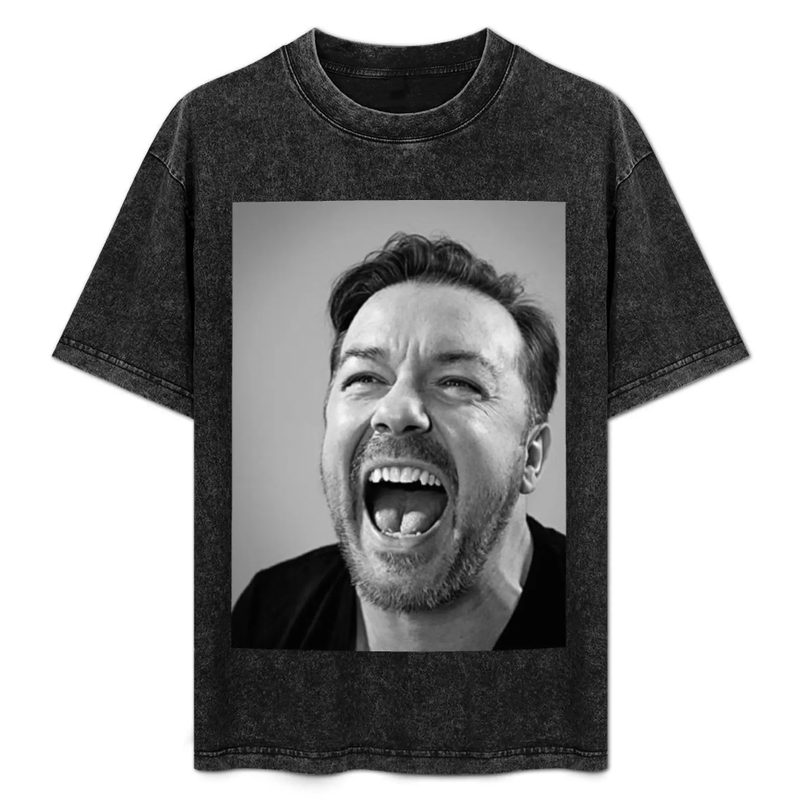 

Ricky Gervais laugh T-Shirt Casual Loose Daily Wear T-Shirt