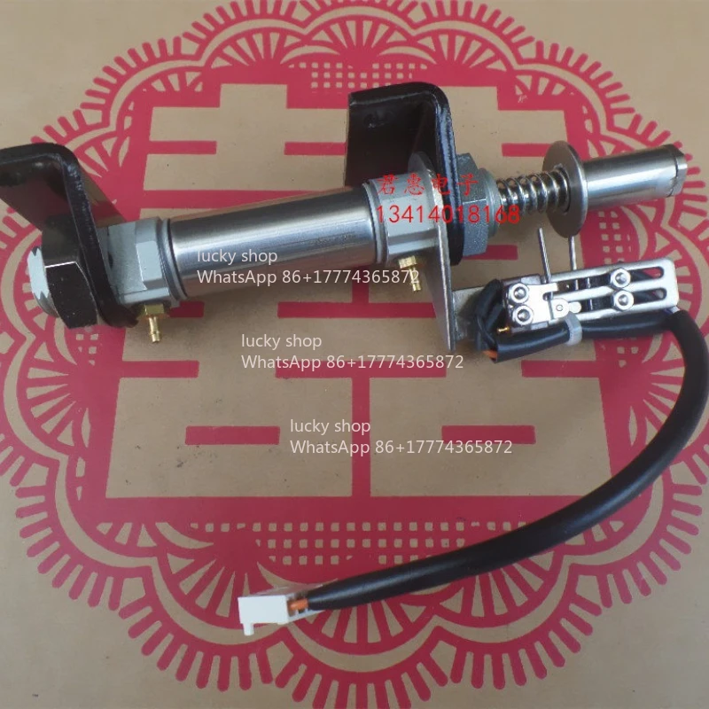 

0 822 032 201 (786) Φ 16/10 Pe 10 Бар с датчиком, цилиндр