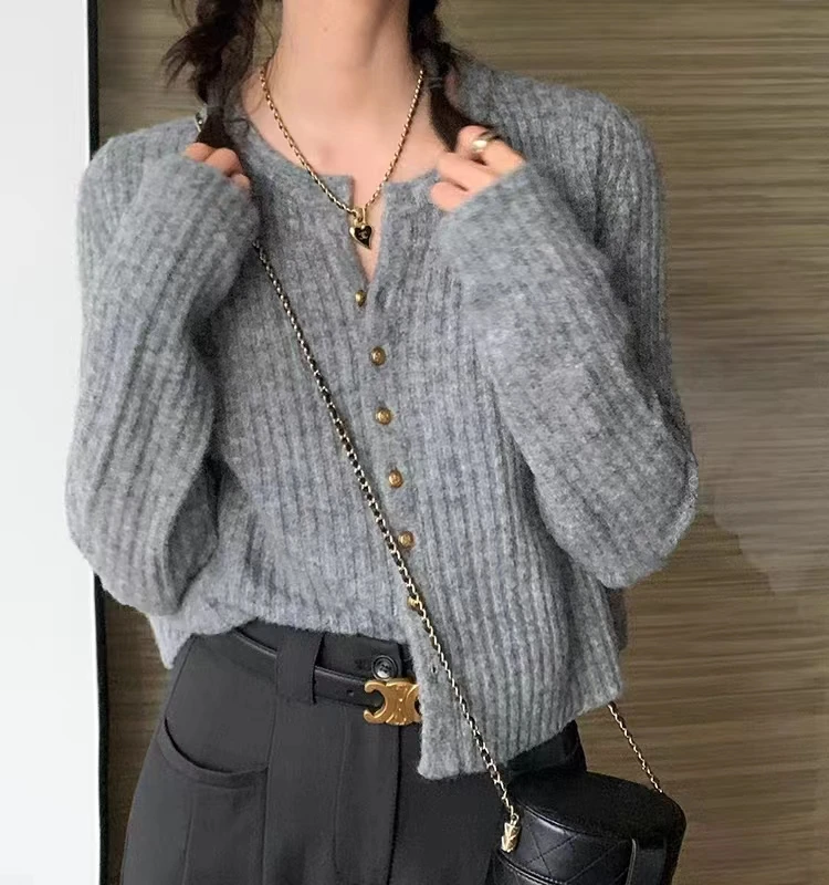 2023 autumn and winter new gray temperament knitted cardigan female 100% wool with a bottom coat soft waxy sweater top