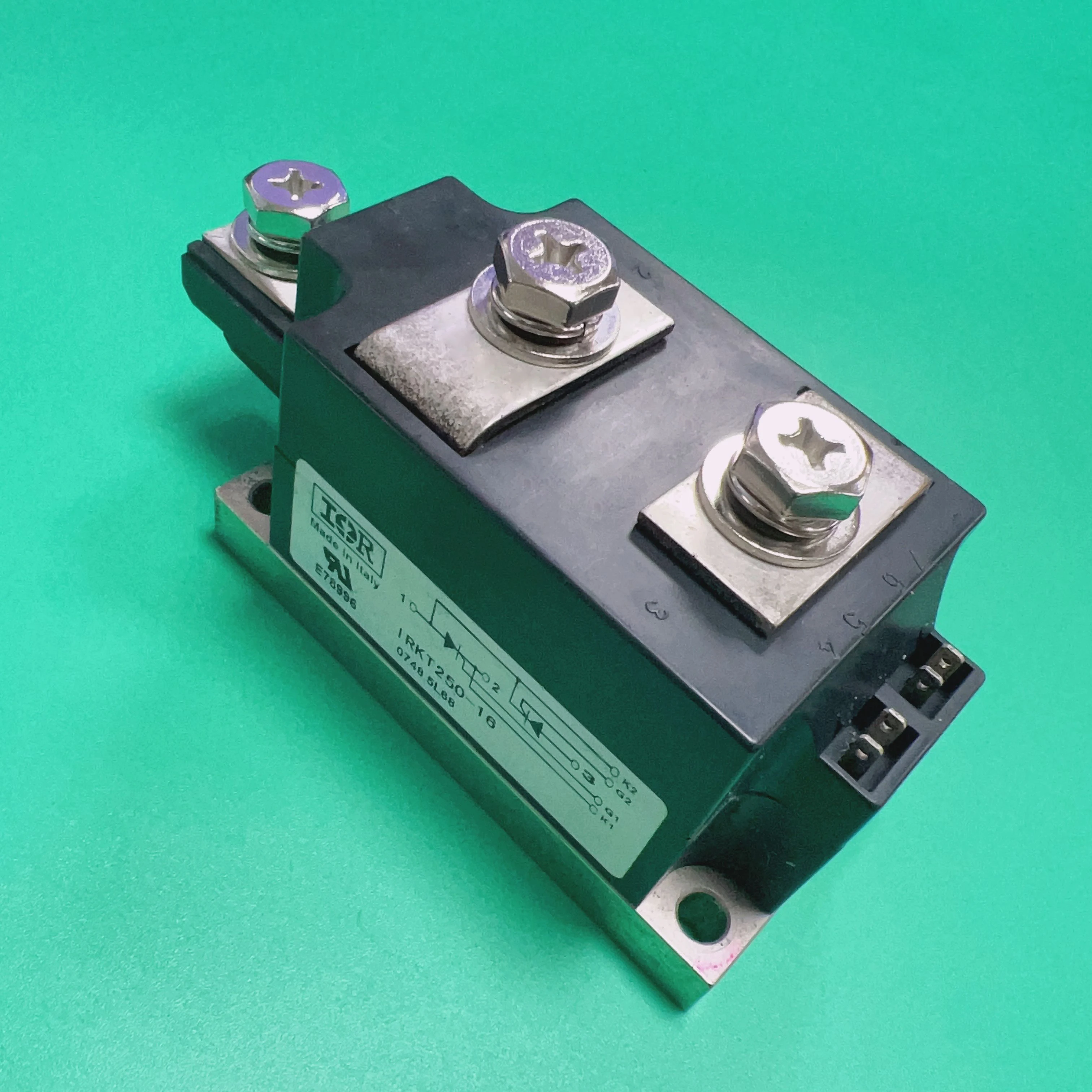 

IRKT250-16 Module IRKT25016 Thyristor Silicon Controlled Rectifier SCR DIODE Power 1600V 250A MAGN-A-PAK IRKT250/16 IRKT 250-16