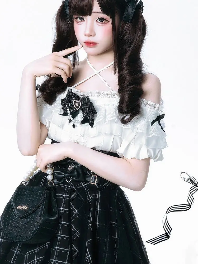 SOIOMES Sweet and Cool Japanese Subculture Two-piece Set Featuring Black and White Lace Top and Skirt