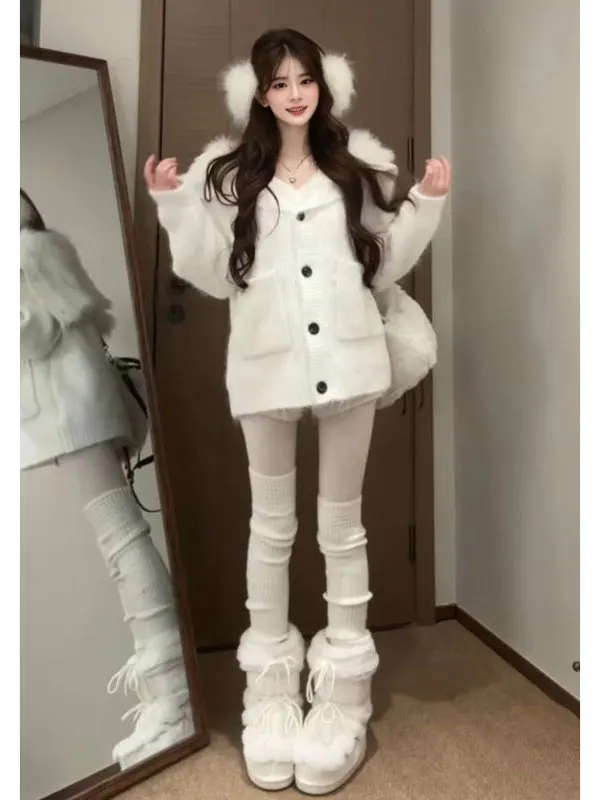 

Soft Sle Knitted Sweater with Fur Collar Loose Fit Design Winter Faion Women's Premium Quali Long Sve Button up Top