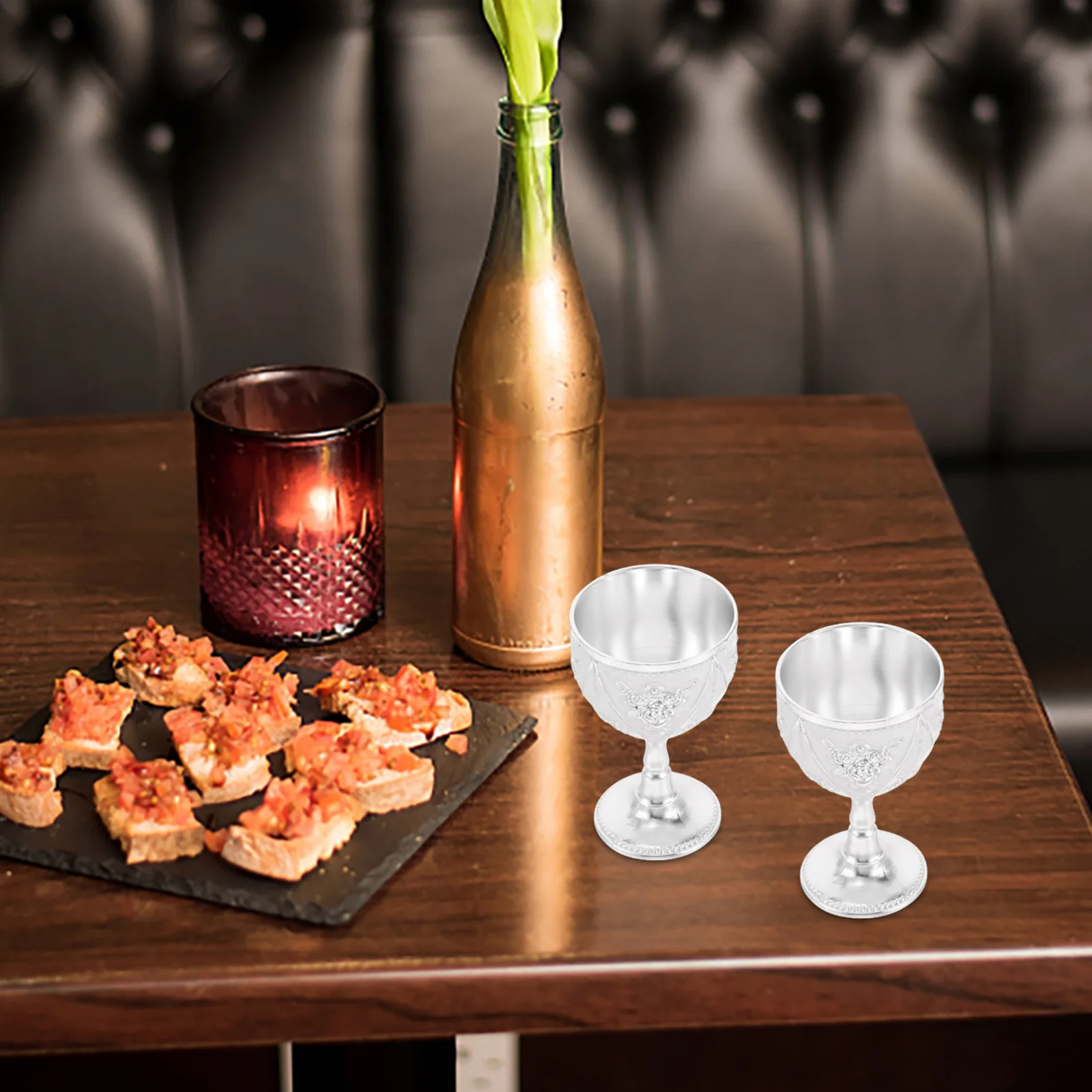 2Pcs Delicate Wine Goblets European Style Unique Design Sturdy Red Wine Holders Desktop Decoration Party Use