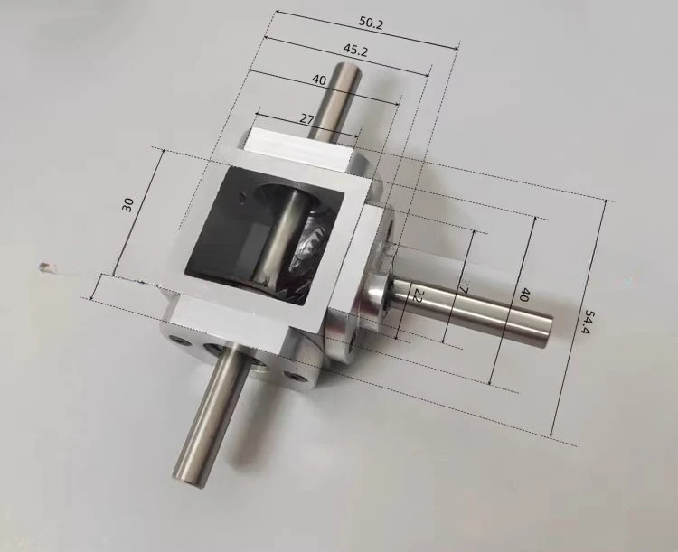 

Передача под прямым углом, двойной выход, коническое редуктор, небольшой Т-образный перекрестный коммутатор с углом шестерни