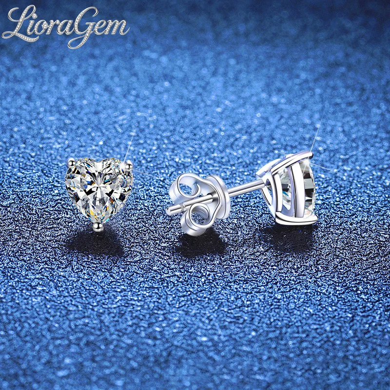 

LioraGem Simple 1-Carat Heart-Shaped Moissanite Earrings for Your Girlfriend or Best Friend Platinum PT950 Stamp