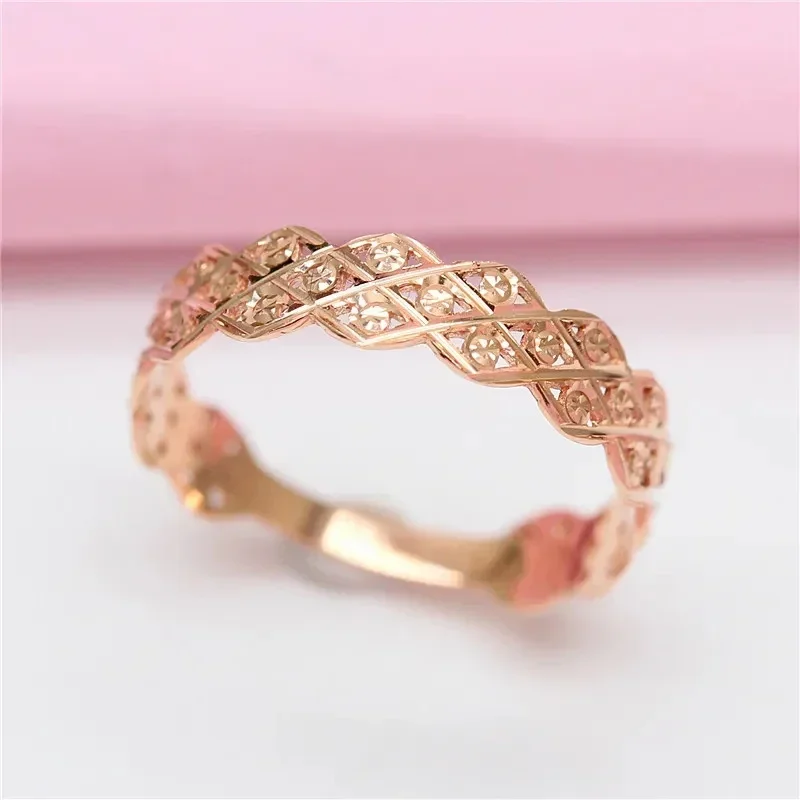 585 Purple Gold Plated 14K Rose Gold Wedding Rings for Couples Elegant Hollow Craftsmanship Luxury Jewelry for Girlfriend