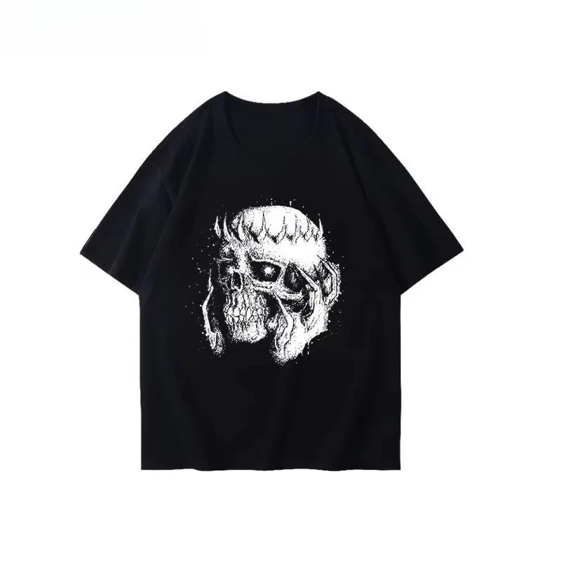 

Sumemr Men's and Women's Same Loose Round Neck Short-sleeved Top New High-quality Legendary Berserk Skull Knight Printed T-shirt