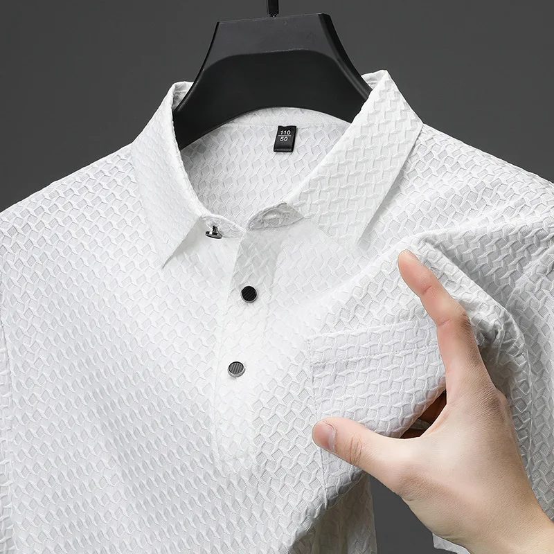 

Ice silk half sleeved T-shirt for summer men, with a lapel and short sleeved polo shirt, thin and breathable men's clothing