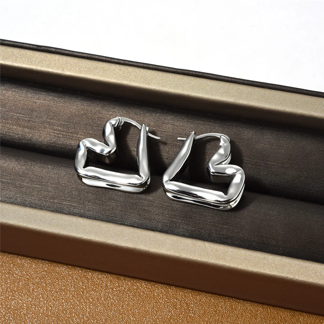 Europe America 18K Gold Plated Brass Gold Silver Heart Earrings Women Fashion Jewellery Trend