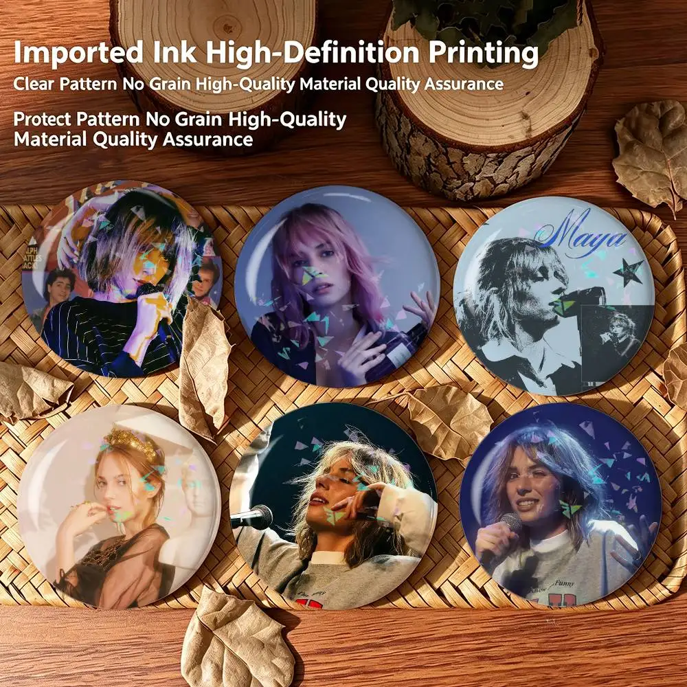 M-Maya Hawke Robin  Custom Tinplate Round Button Badge Pins Brooches