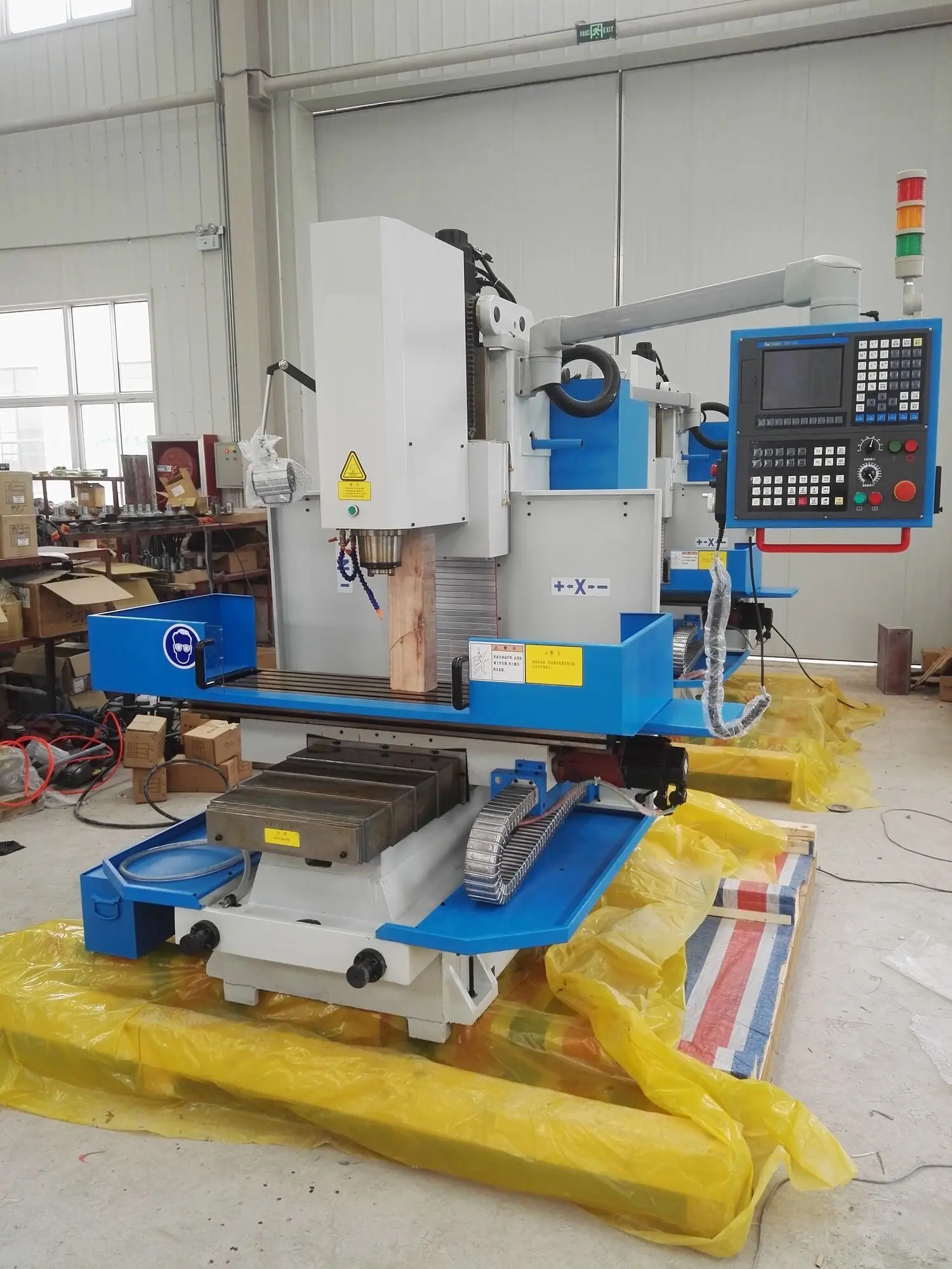 NCM-1050 Bed Type Cnc Vertical Hine For Metals Milg Center