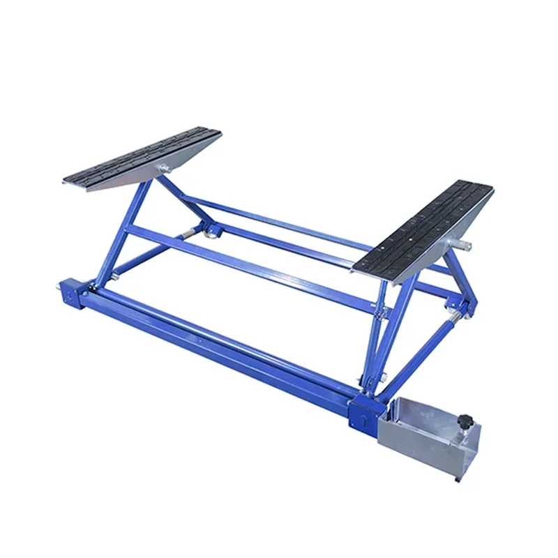 Efficient Space-Saving CE-Approved Mini Car Lift - Ideal For Home Garages & Quick Car Servicing