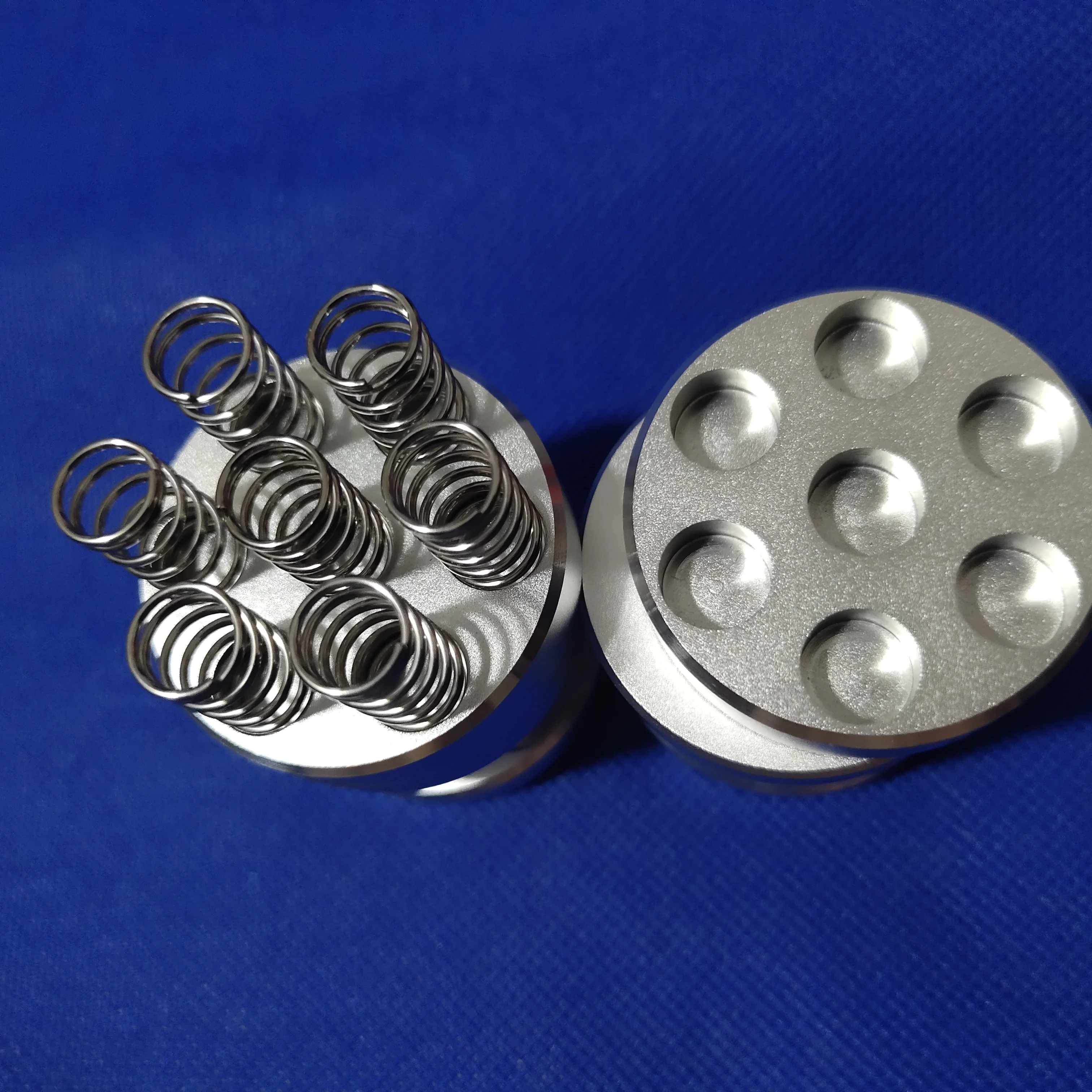Audio solid aluminum alloy Audiophile Shock Speaker Spike stainless steel spring Damping pad HIFI CD amplifier Stand Feet 4pcs