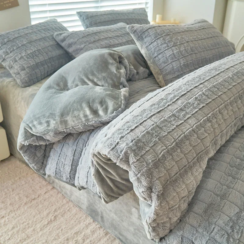 Pure Color High-end Thicken Plush Duvet Cover 3 Piece Set Two Sided Warm Soft Comfortable Duvet Covers with Pillowcase No Sheets