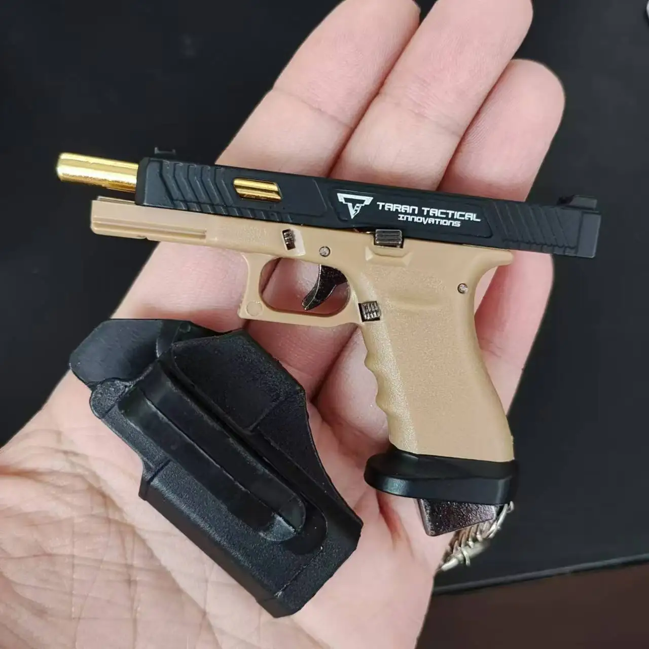 ミニ銃モデル1:3,半合金,g34,ttiピストル,おもちゃの分解,大人の武器,子供へのギフト