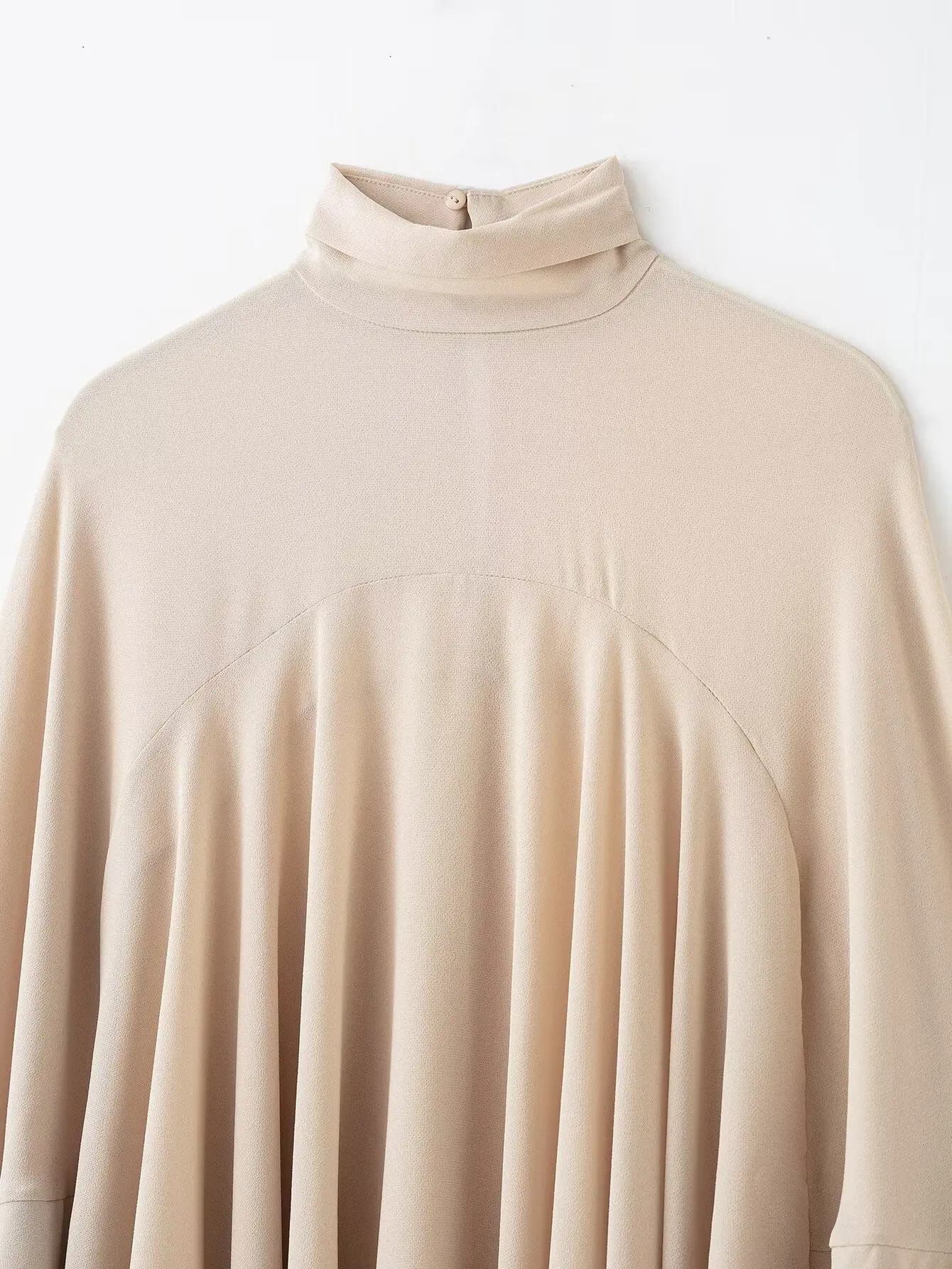 

Women's Long Stand Collar Casual Shirt Autumn/Winter Asymmetrical Hem Loose Fit with Layered Gauze Decoration