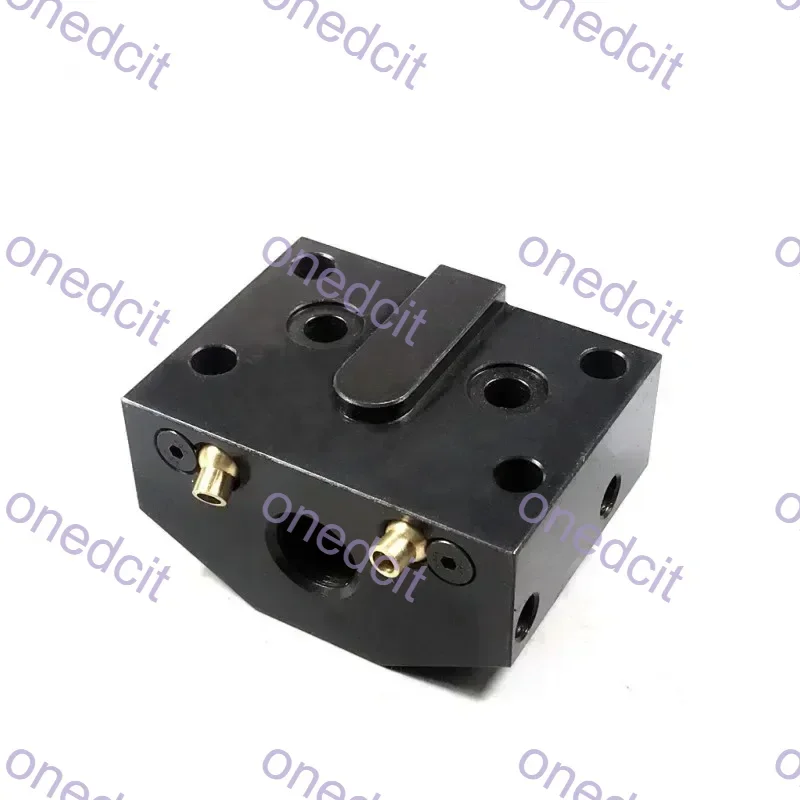 

HAK31063 HAK31080 HAK31100 CNC Turret Knife Tower Boring Tool Holder End Square Tool Holder CNC Lathe Turret Tool Block
