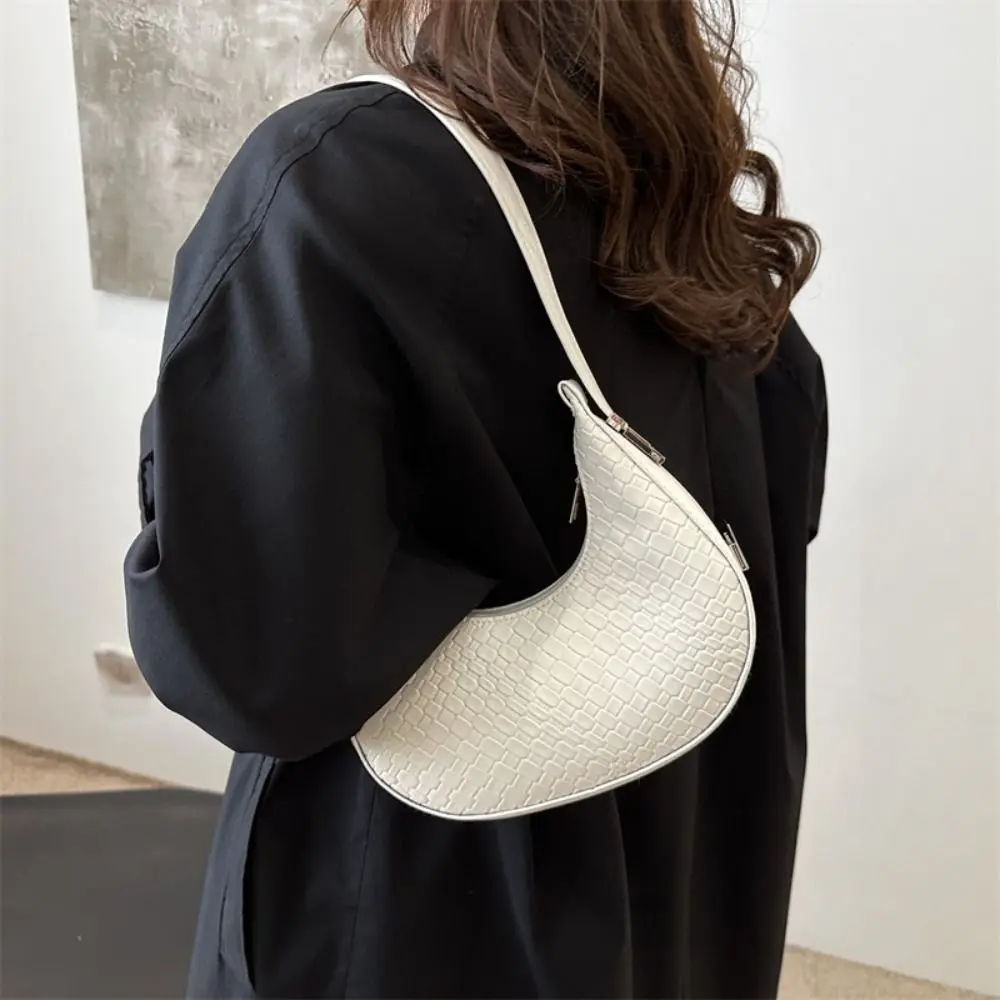

PU Crescent Moon Underarm Bag Solid Color Shoulder Pouch Stone Pattern Shoulder Bag Hobo Bag Large Capacity Felt Handbag Women