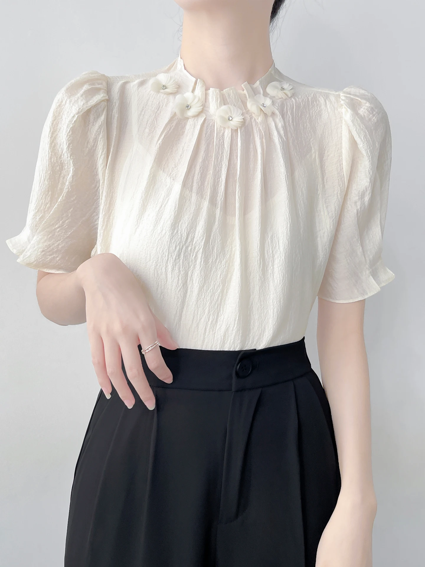 

Korean Sle ort Sve Chiffon irt Women's Summer New Micro Transparent Two-Piece Set Top Floral Texture Rhinestone Embe...