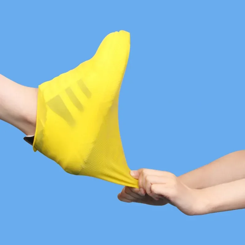 Copriscarpe da pioggia impermeabili riutilizzabili Copriscarpe da pioggia per esterni in silicone Copriscarpe da passeggio Accessori Copriscarpe riutilizzabili 1 paio