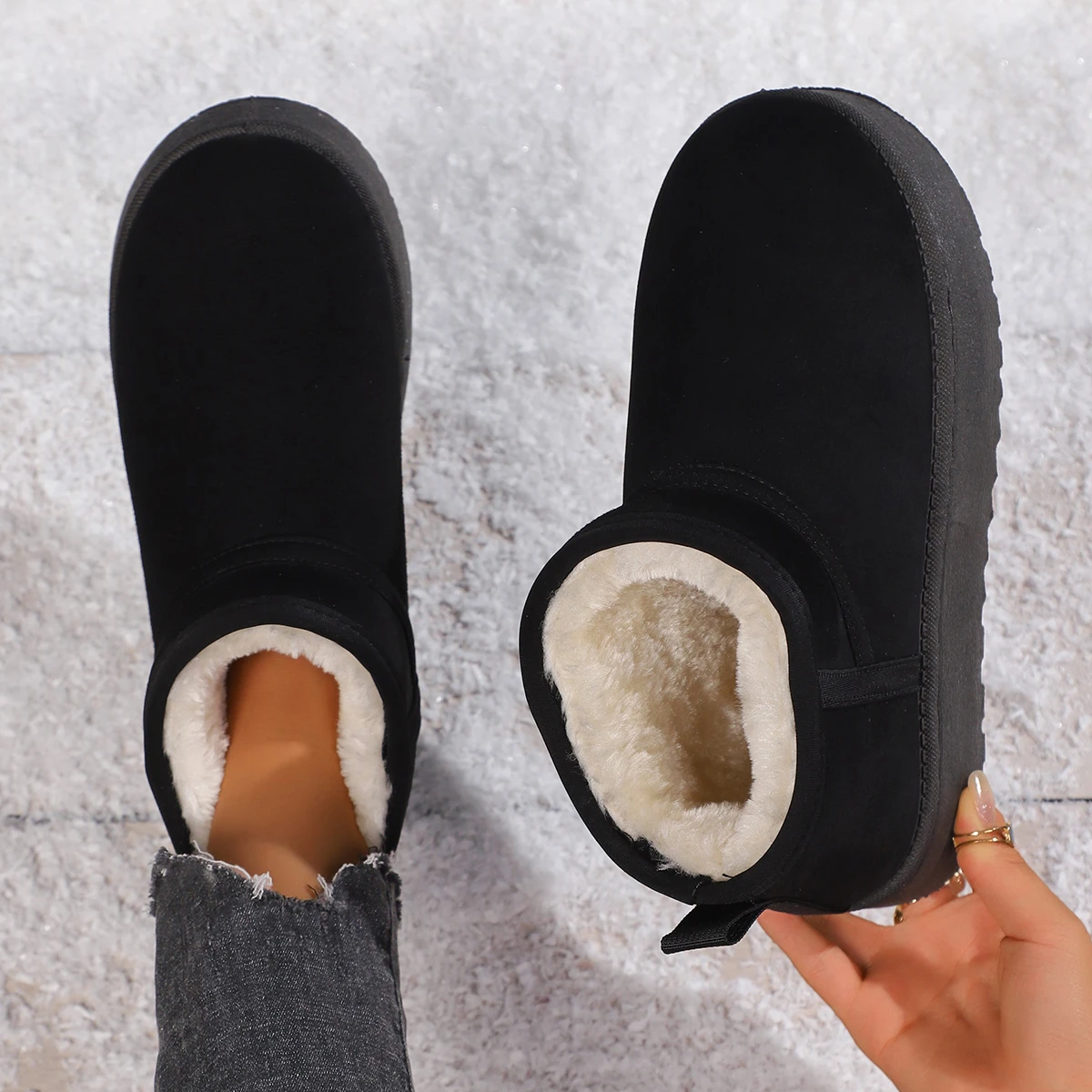 Designer 2026 Neue Winter Trendige Damen Schneestiefel aus Wildleder Modisch Gefüttert mit Plüsch Flach Warm und Bequem Damen Schneestiefel – Detail 20