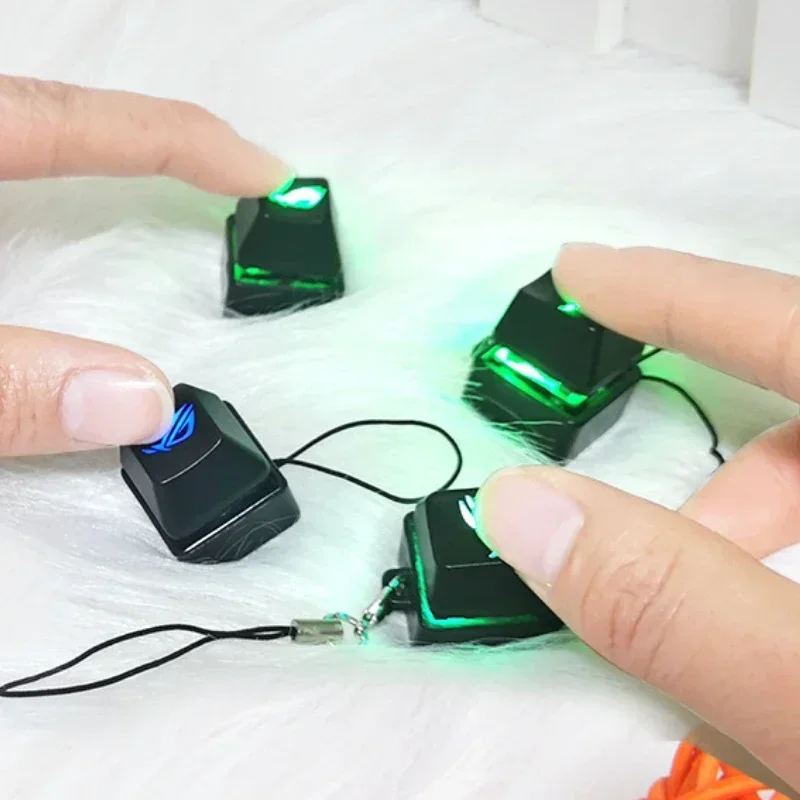 Juguetes para aliviar el estrés con botón yema del dedo, nuevas cosas pequeñas extrañas, Keychian, juguete antiestrés para apretar para niños, necesidades especiales, TDAH, autismo