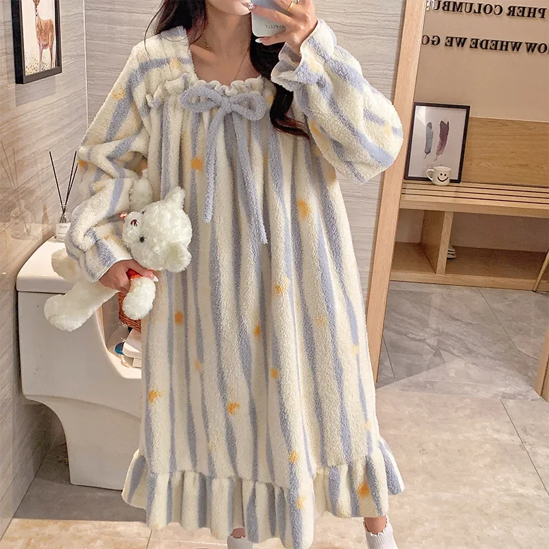 Plus Size Women Winter Warm Nightdress Sweet Long Sleeve Flannel Pyjamas Nightgowns Korean Loose Pajamas Coral Velvet Sleepwear