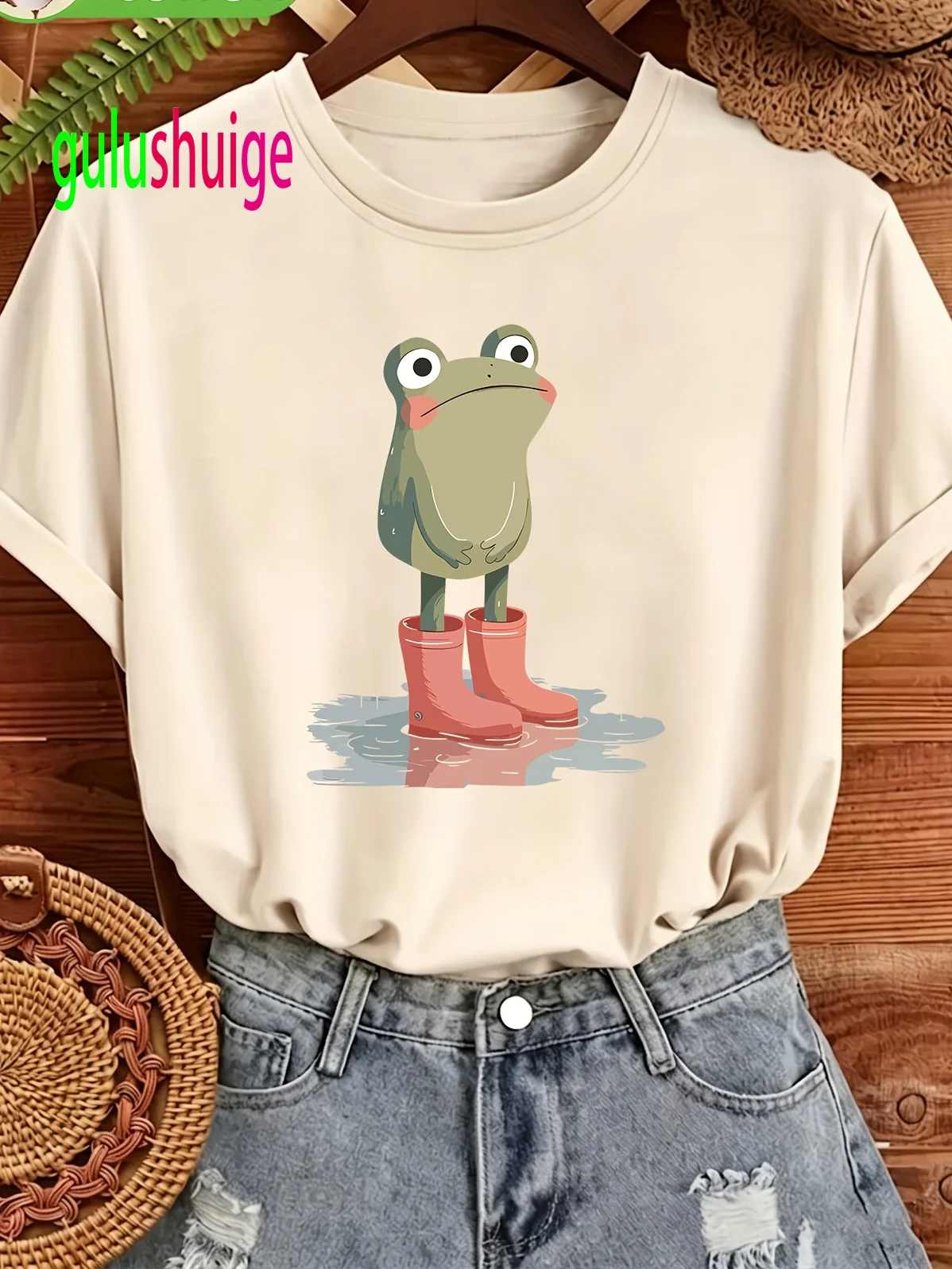 Women's Frog in Rain Boots Graphic Tops Cute Cartoon Print Casual Short Sleeve T Shirt Graphic Y2k T-shirt Clothes Female Outfit