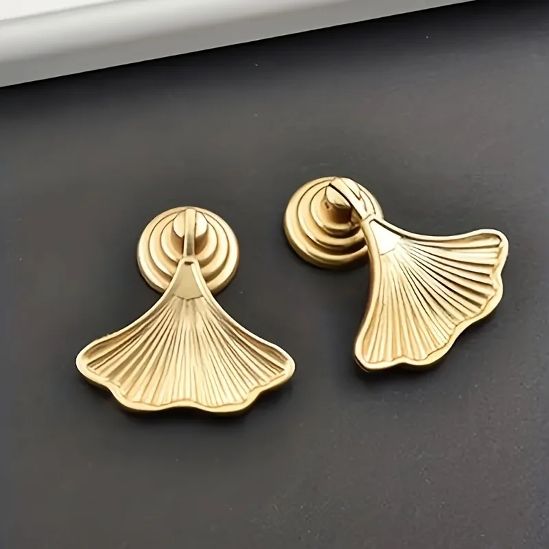 

2PC Ginkgo Leaf Drawer Knobs: Polished Metal Handles with Lock and Key for Furniture Upgrades and Renovations