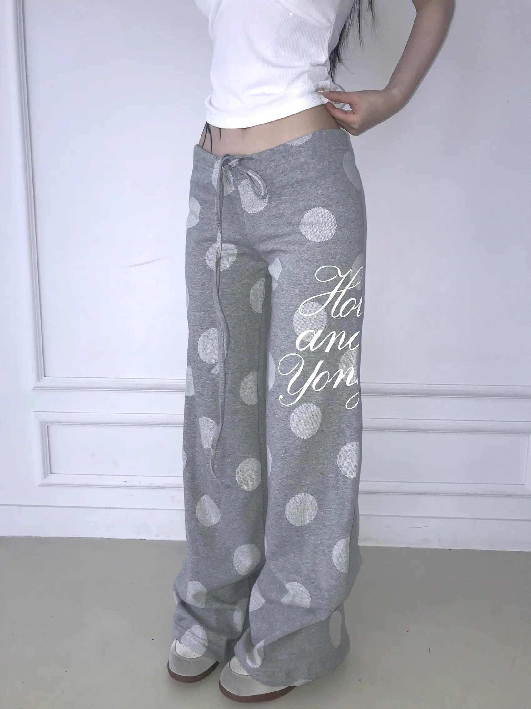 2026 Neue Y2K Amerikanische Retro-Punk High-Street-Hose mit gepunktetem Buchstabendruck – Trendige Streetwear für den Alltag, vielseitig kombinierbar – Detail 11