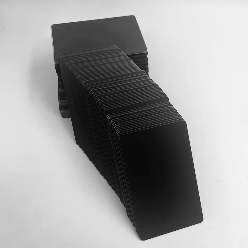 200 個 13.56MHZ 読み取り可能書き込み可能 Ntag 213 チップ NFC カードタグ白光沢黒マットアクセス制御カード IC ブランクカード