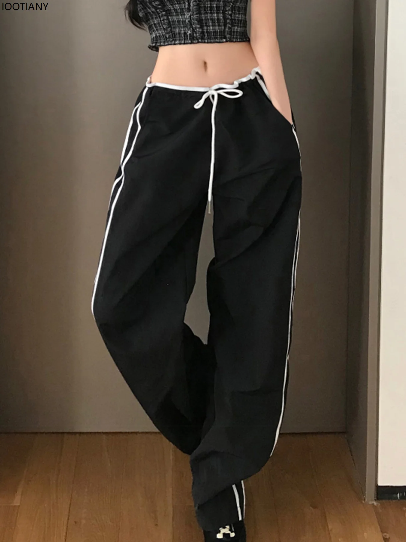 Women's Black Loose Casual Pants Y2k Street Contrast Low Waist Straight Pants Korean Fashion Trousers Striped Sweatpants 2025