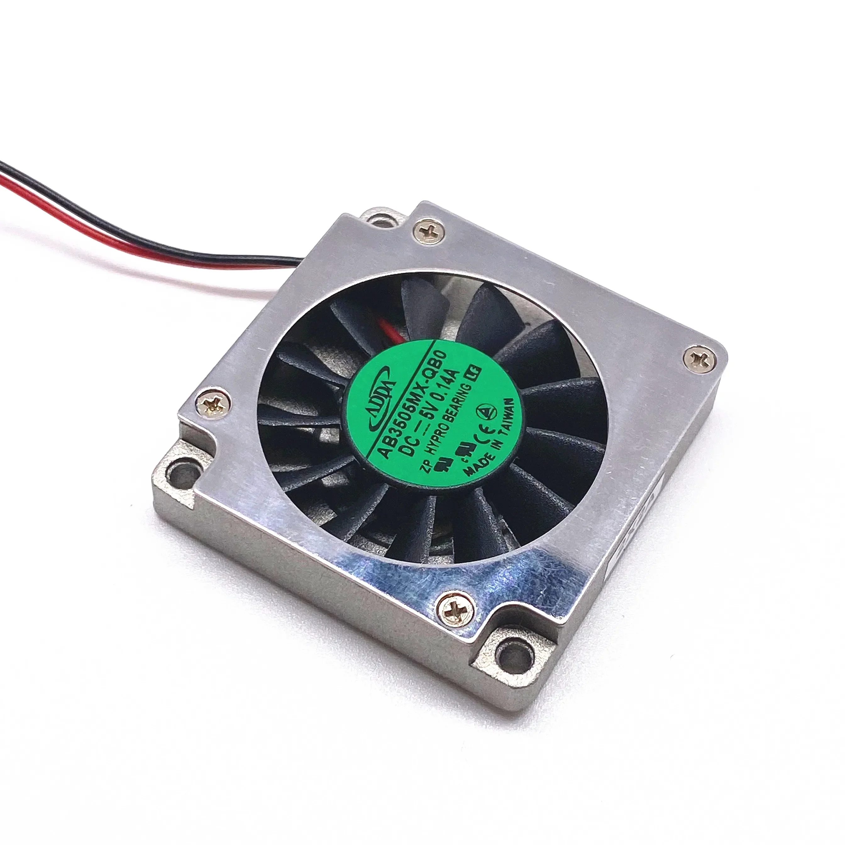 

pa ADDA AB3505MX-QB0 3507 35MM Note book fan Laptop Blower Fan 35x35x7MM 3.5cm Cooling fan DC 5V with Aluminum shell