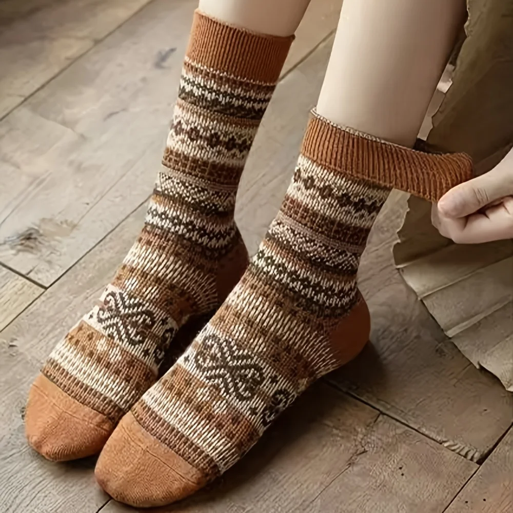 Retro 7-Color Mid-Calf Socks for Women - Ethnic Style, Fashionable Chunky Design for Autumn and Winter