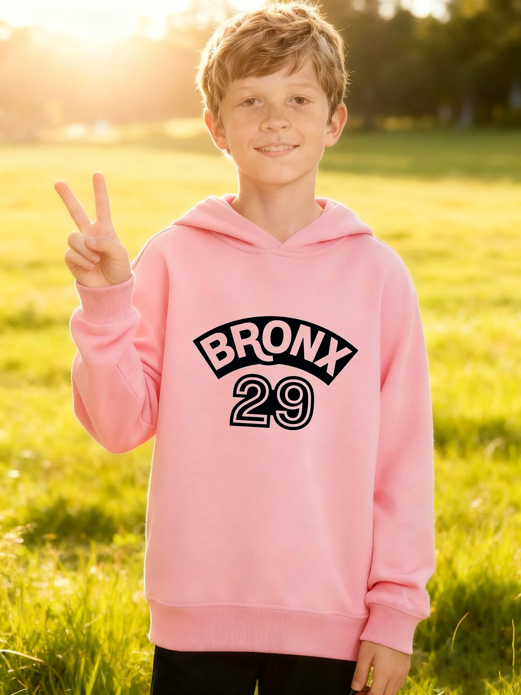New autumn/winter Christmas style dinosaur print hoodies for boys and girls, cool school uniforms and sports sweatshirts