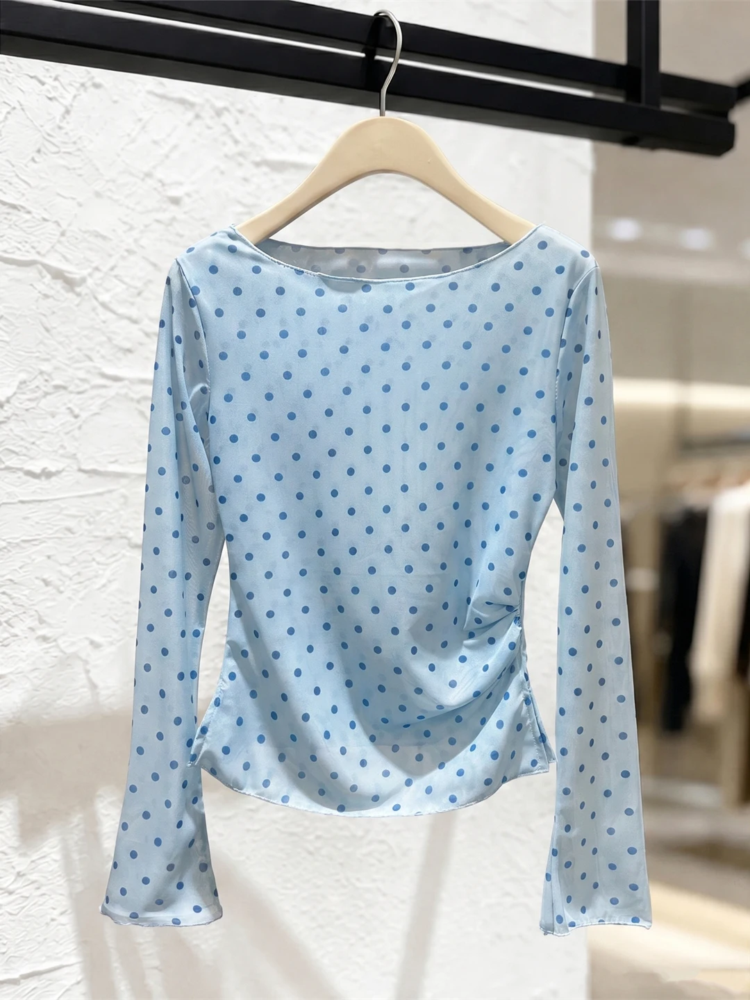 

Korean Style Anti-Aging Polka Dot Long Sleeve Women's Fashion Thin Top Summer T-Shirt Commute Style Straight Cut