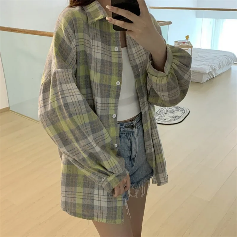 Spring +Advanced Design Sense Niche Cardigan Shirts Retro Fashion Casual Versatile Commuting Loose Checkered Shirts Overcoat