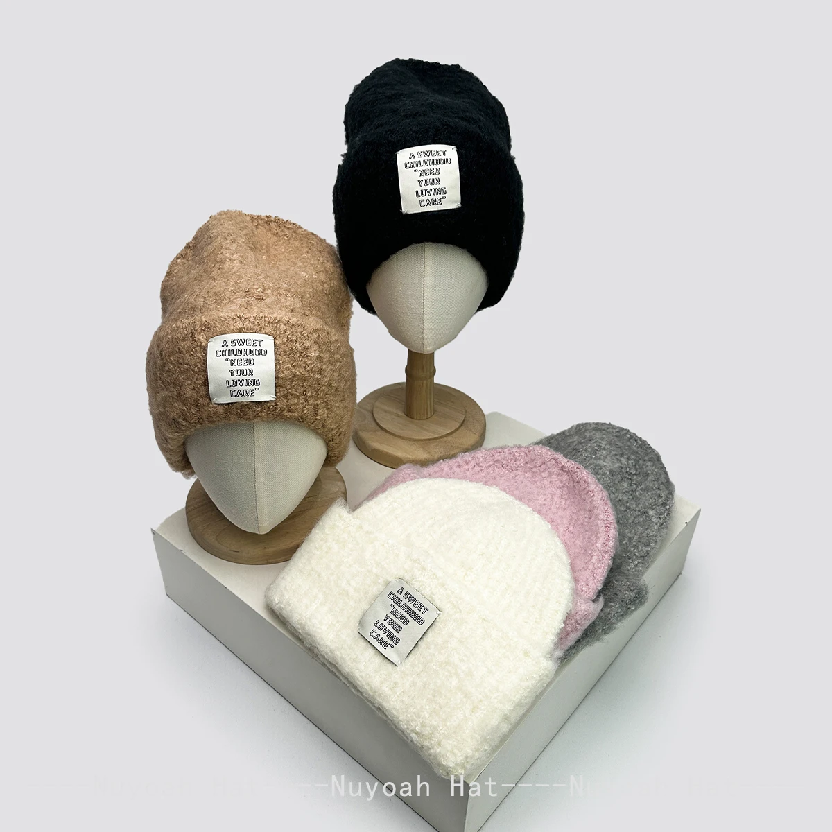 

New Women Loose Simple Patch Letters Plush Knitted Hats Warm Travel Fashion Casual Niche Beanies Outdoor Versatile Korean ins