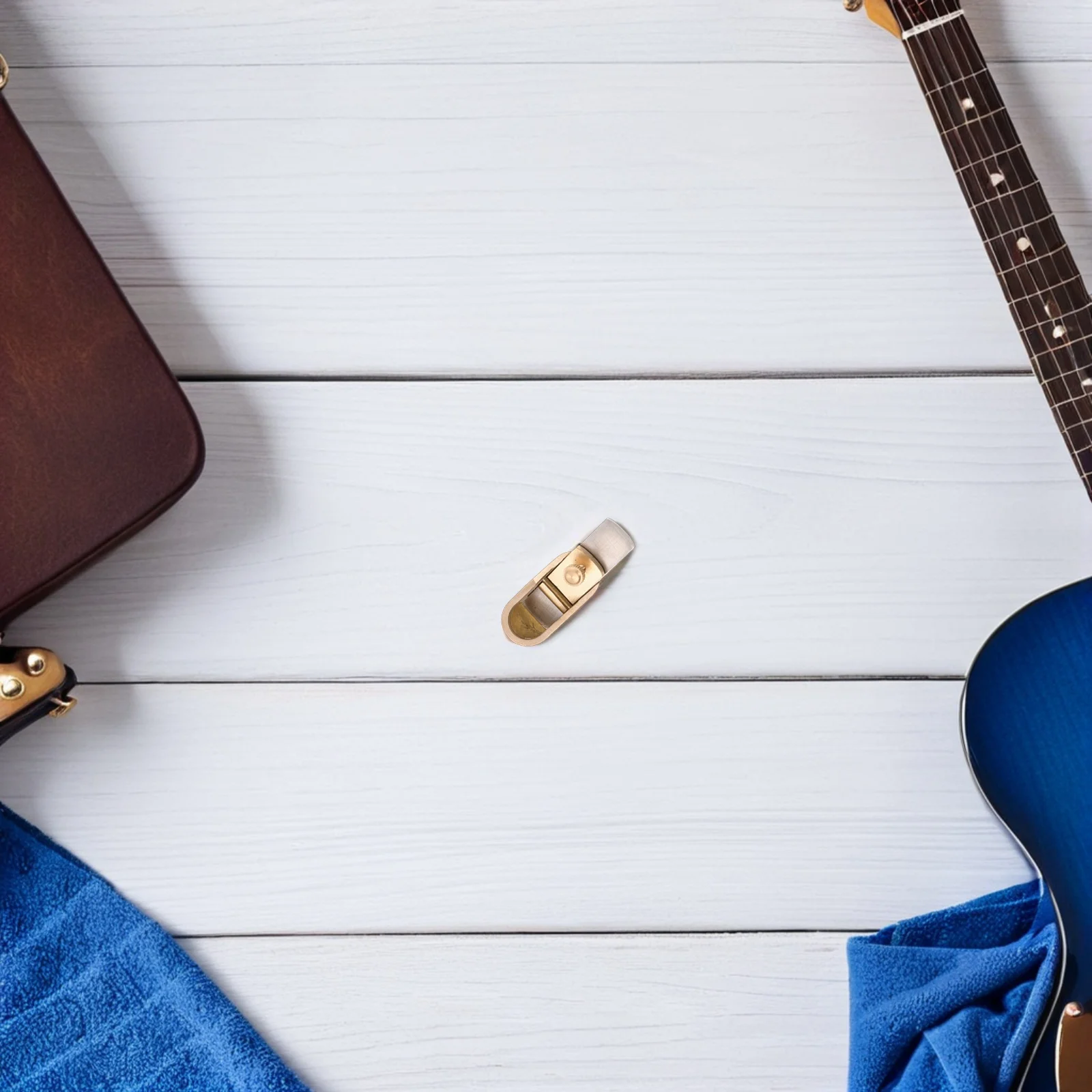 Mini strumento aereo per la lavorazione del legno con costruzione in ottone per tastiere per violino Finitura superficiale liscia Pialla manuale di grado Luthier