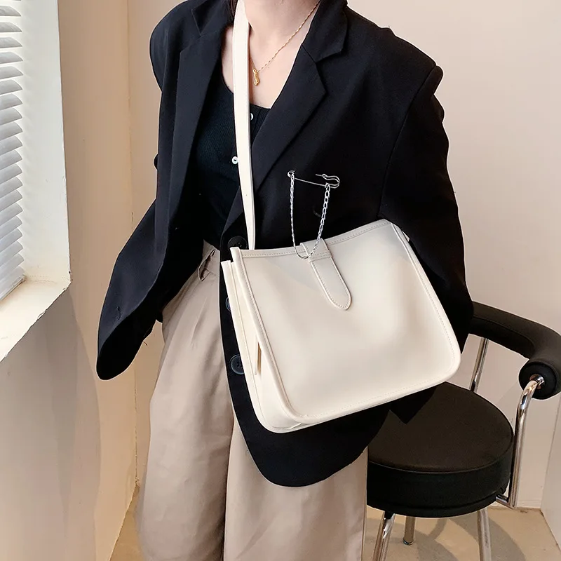 Simple Bucket Handbags for Women Texture Soft Leather Crossbody Shoulder Bags 2023 New Female Large Cpacity Commute Totes