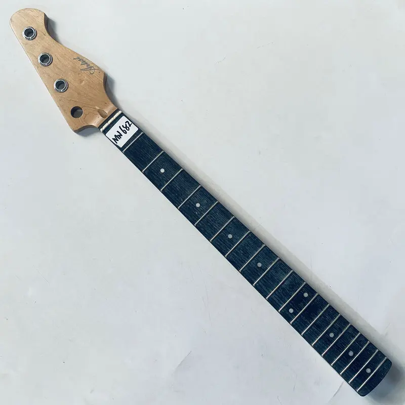 

MN682 Original Artist Brand Right Hand 4 Strings Electric Bass Neck 19 Frets Scales Length 864MM Surface Damages and Dirty