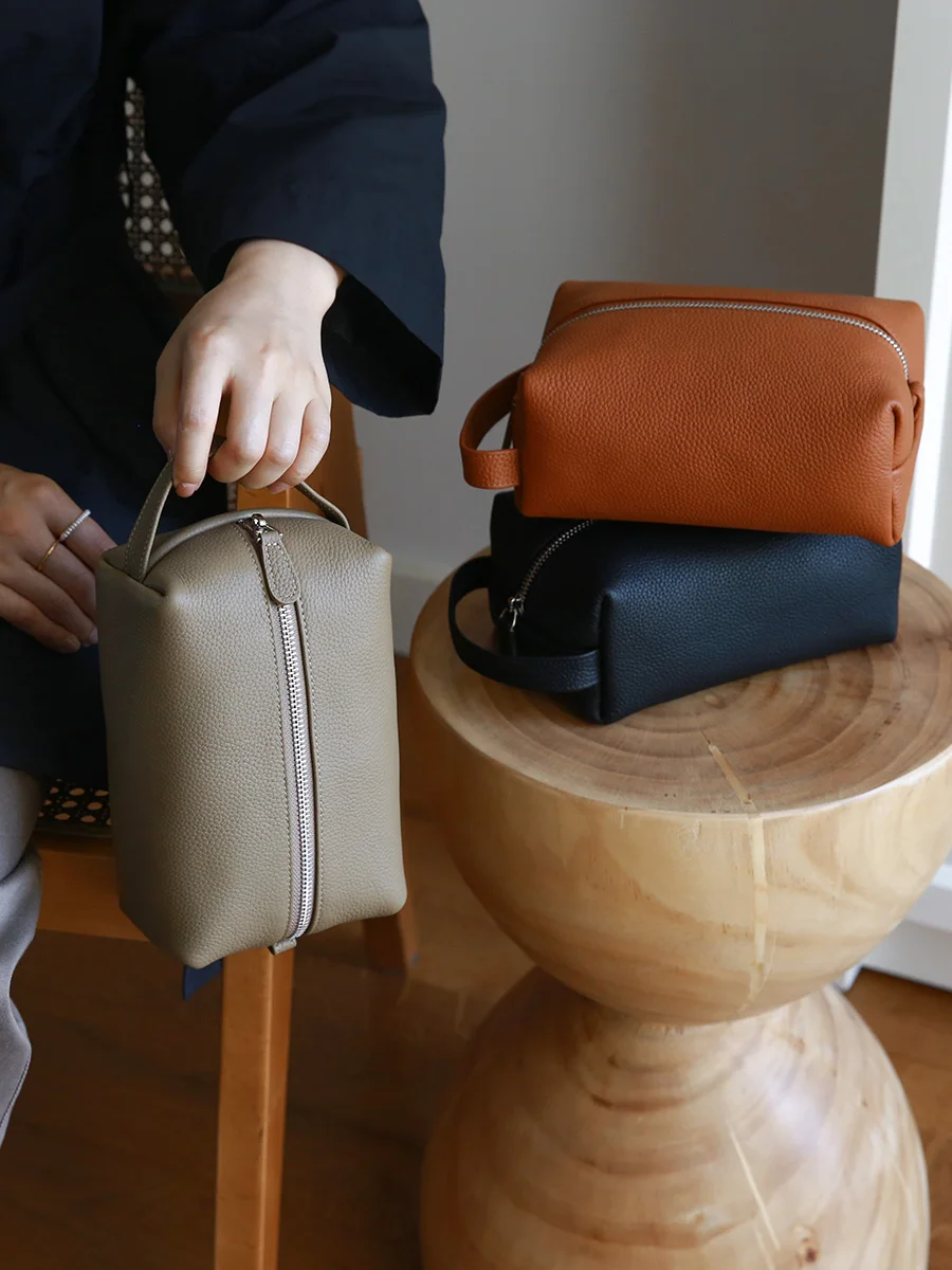 large-capacity-leather-makeup-bag-portable-travel-toiletry-bag-simple-soft-leather-handheld-bag-high-end-sensation-women's-ac