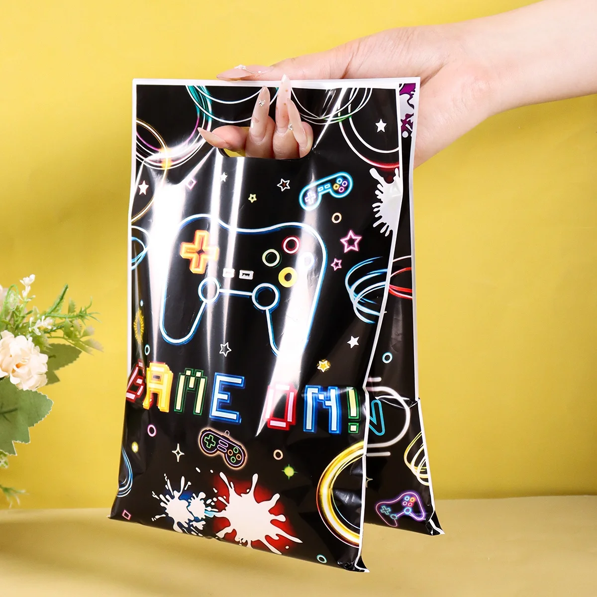 10/20/50 Stück Geschenktüten mit Gaming-Thema, fluoreszierendes Game-on-Design, Plastiktüten für Familientreffen, Geburtstagsfeier-Dekoration – Detail 6