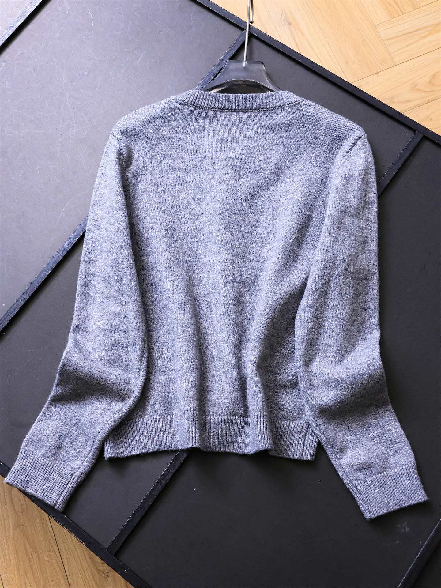 Elegant Long Sleeve Knitted Sweater with Shiny Floral Netting round Neck 3D Embellished Women's Open Cardigan B831