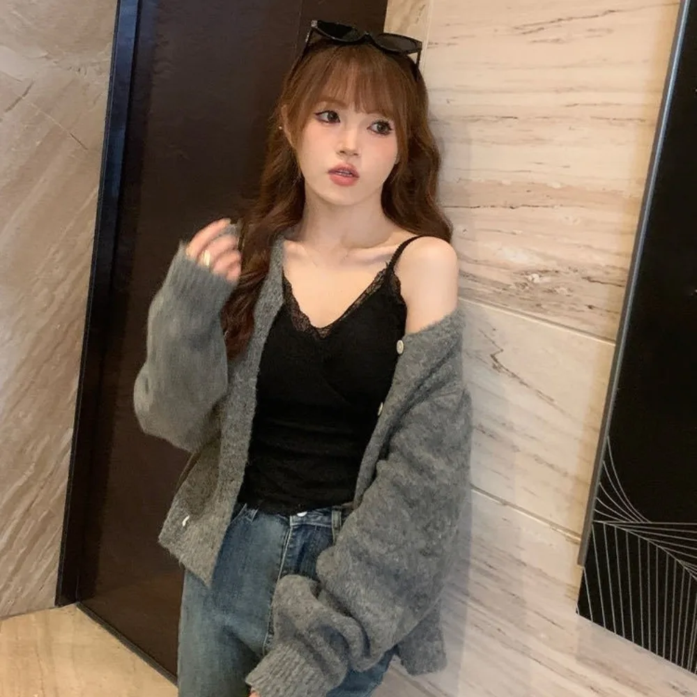 เสื้อครอปตาข่ายลายดอกไม้ แต่งลูกไม้บางเบา เสื้อกล้ามเด็กผู้หญิงบุขนนุ่ม สไตล์สาวเปรี้ยว เสื้อซับในแบบมีฟองน้ำสำหรับผู้หญิง