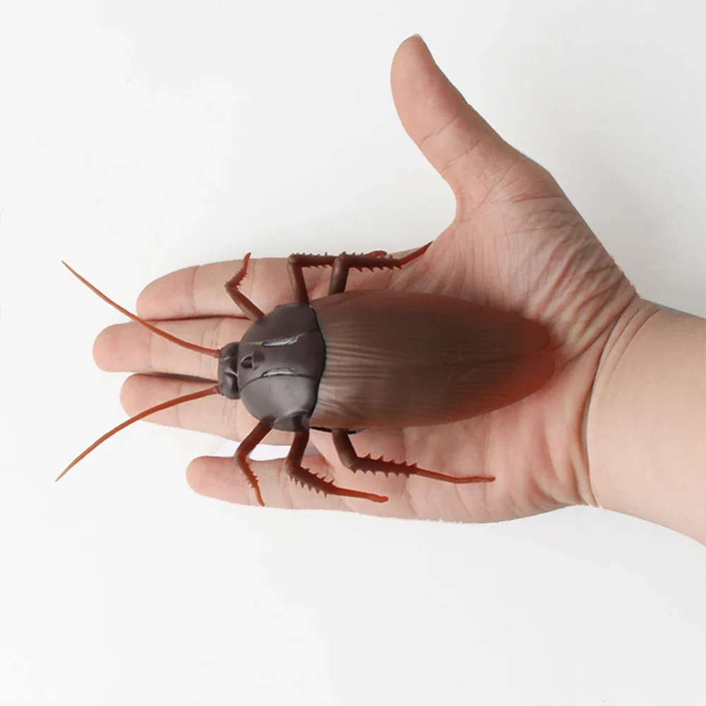 Strange Remote Control Animal Cockroach Children Simulation Spooky Toy Spider Puzzle Electric Ant Halloween Practical Funny Toy