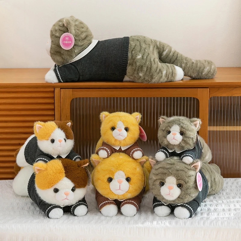 

Kawaii Plush Stuffed Doll Cute Black and White Cat Toy for Kids Birthday Gift Cuddly Sitting Cat Plushie for Children Festival